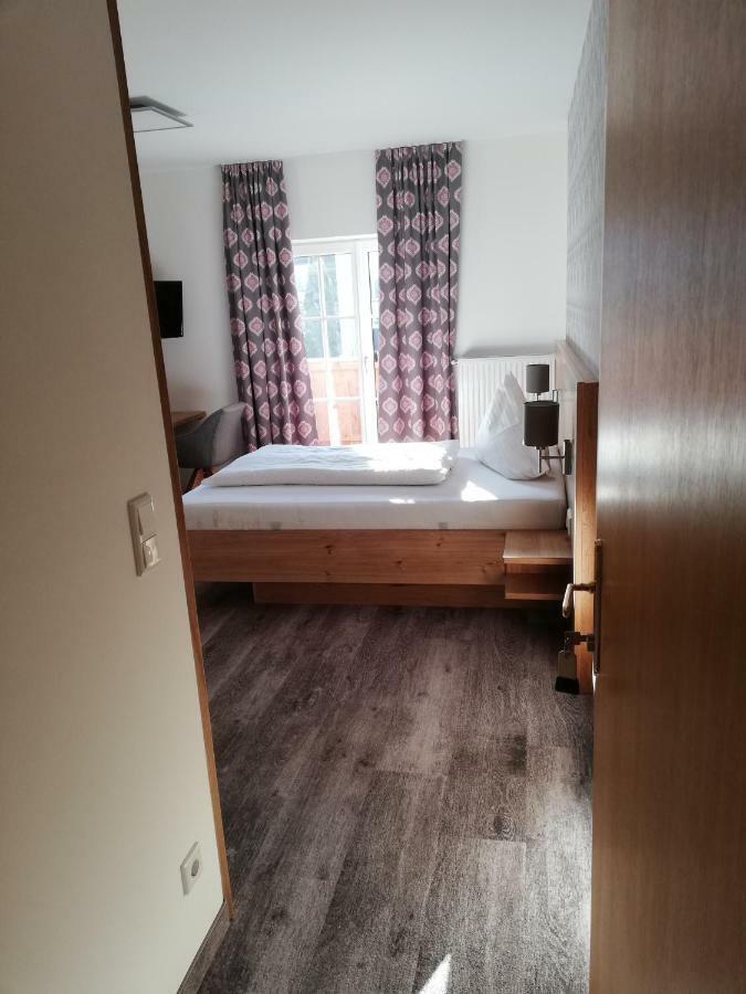 Haslgut Hotel Fuschl am See Bagian luar foto